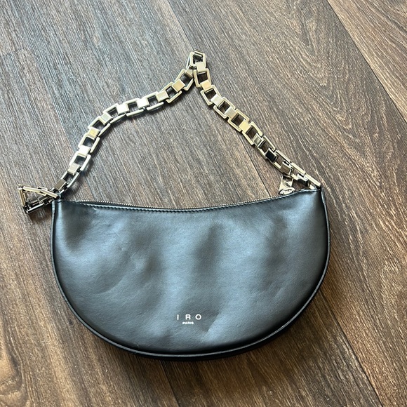 ARCCLUTCH LEATHER BAG WITH CHAIN - Picture 1 of 7